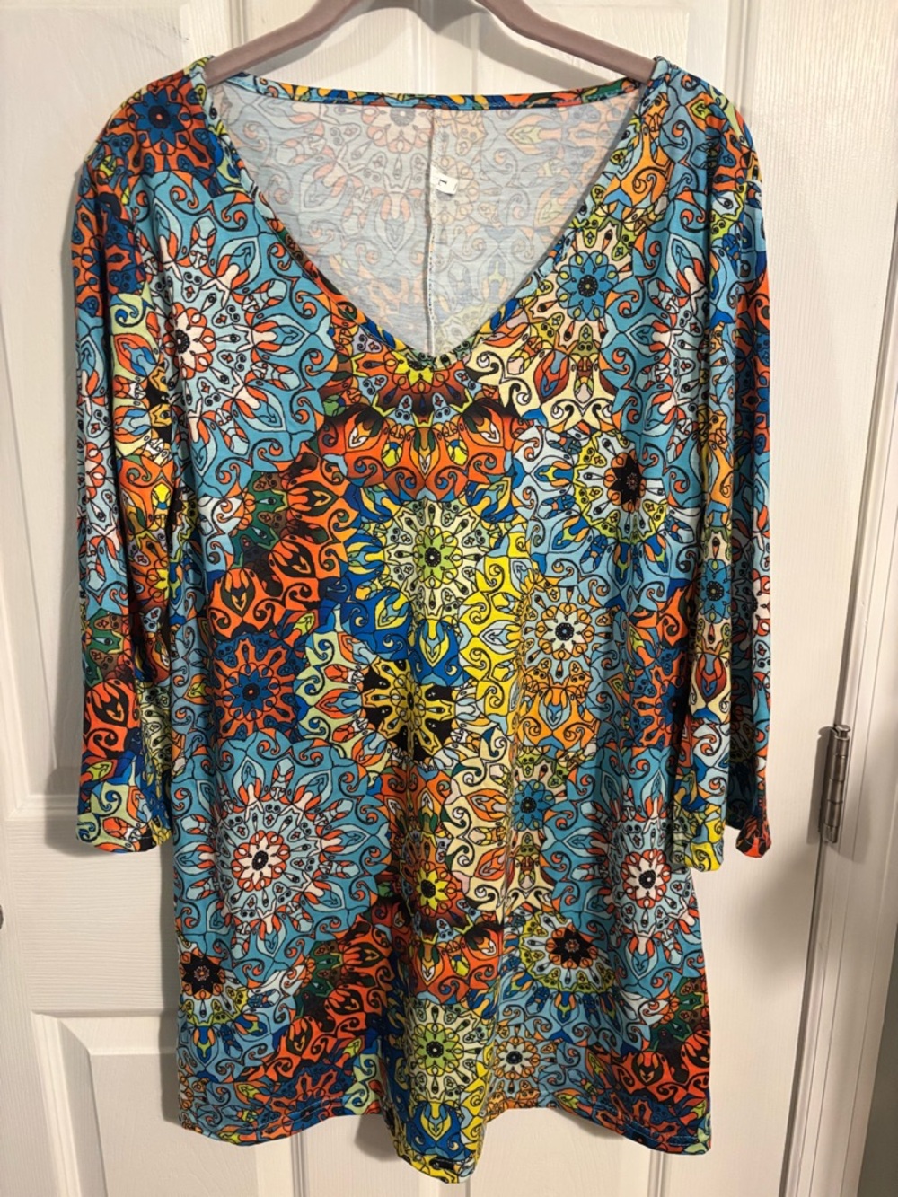 😍Retro 70s Boho Mandala-Print V-Neck dress /Tunic Size large